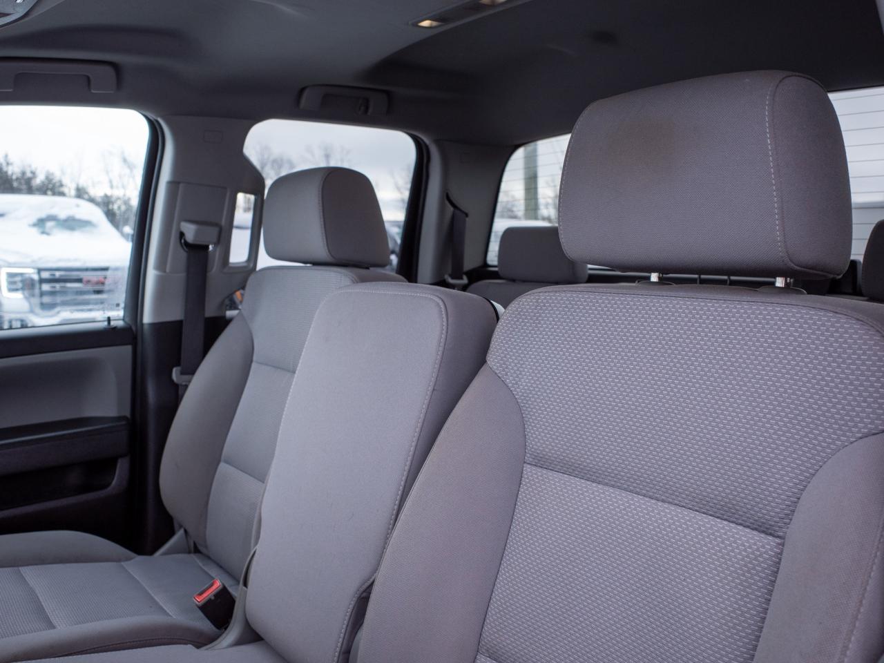 2018 Chevrolet Silverado 1500 Custom - Chrome Wheels Tow Hooks Photo