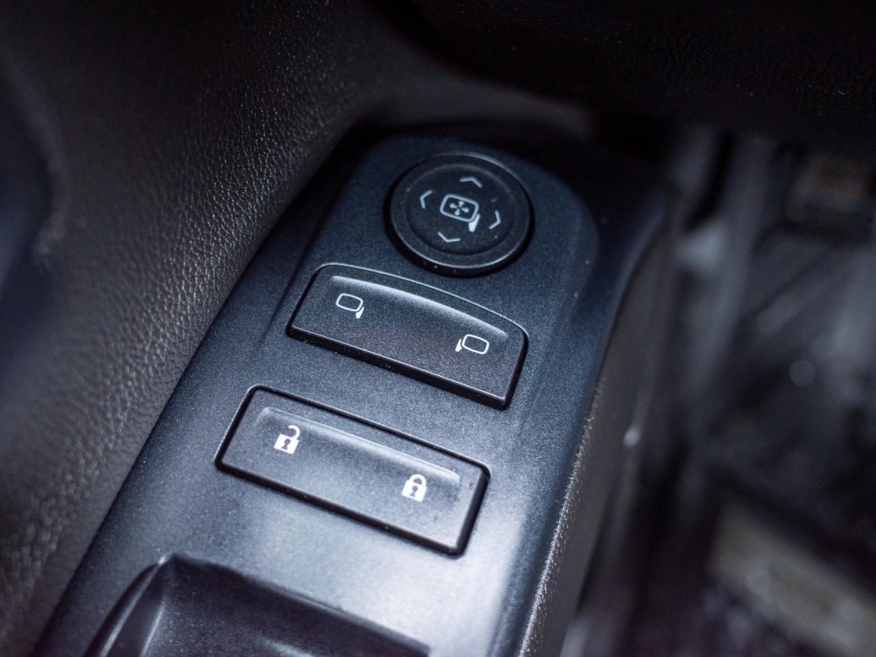 2018 Chevrolet Silverado 1500 Custom - Chrome Wheels Tow Hooks Photo