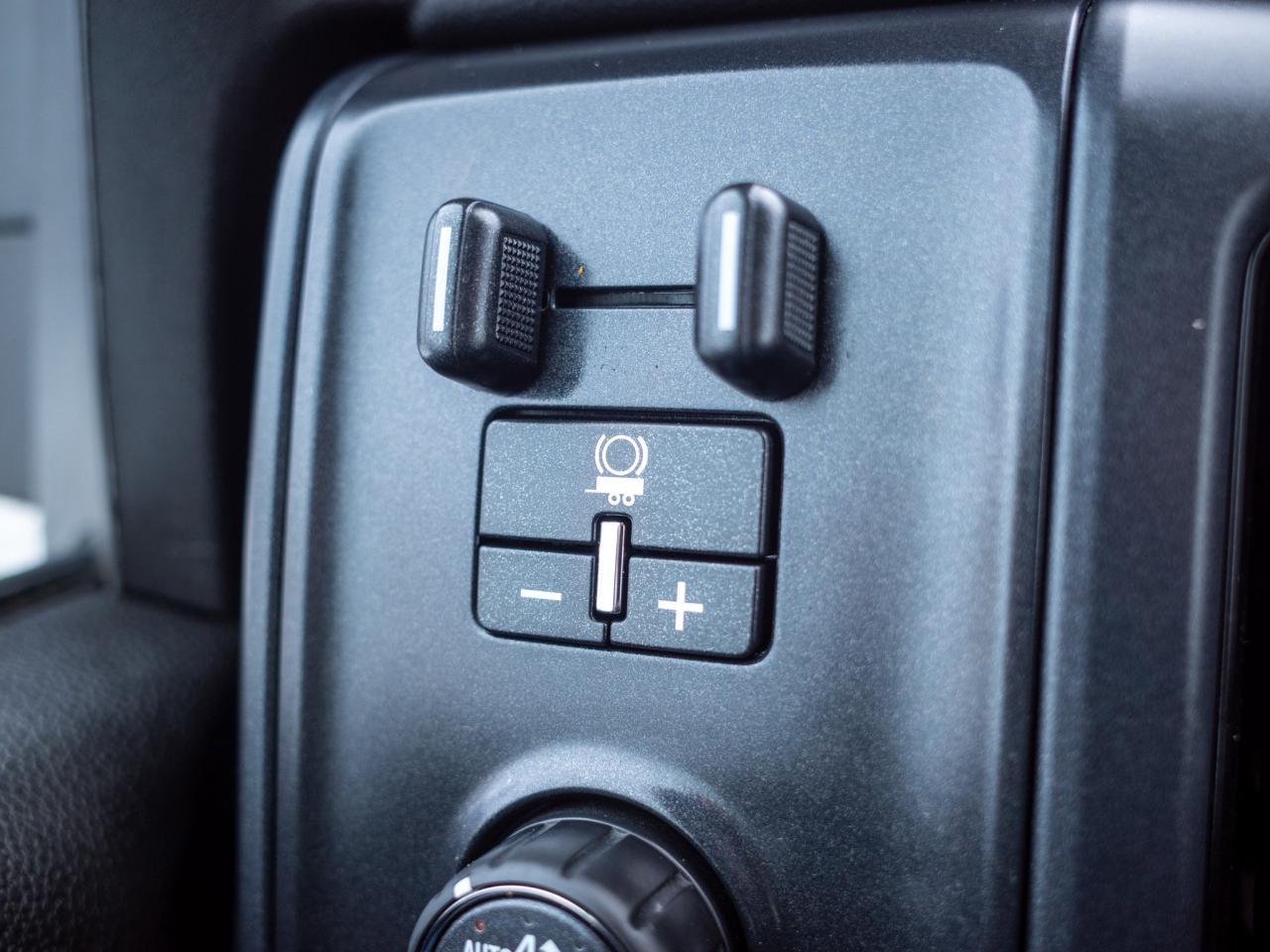 2018 Chevrolet Silverado 1500 Custom - Chrome Wheels Tow Hooks Photo