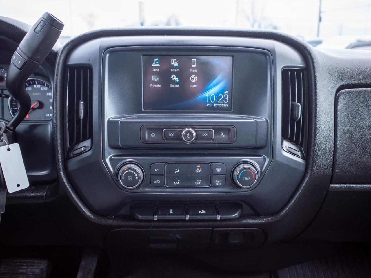 2018 Chevrolet Silverado 1500 Custom - Chrome Wheels Tow Hooks Photo