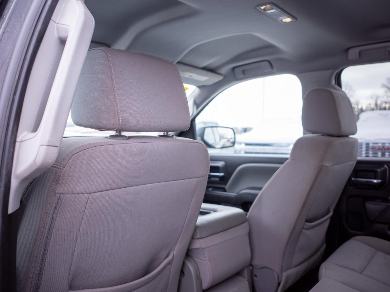 2018 Chevrolet Silverado 1500 Custom - Chrome Wheels Tow Hooks Photo