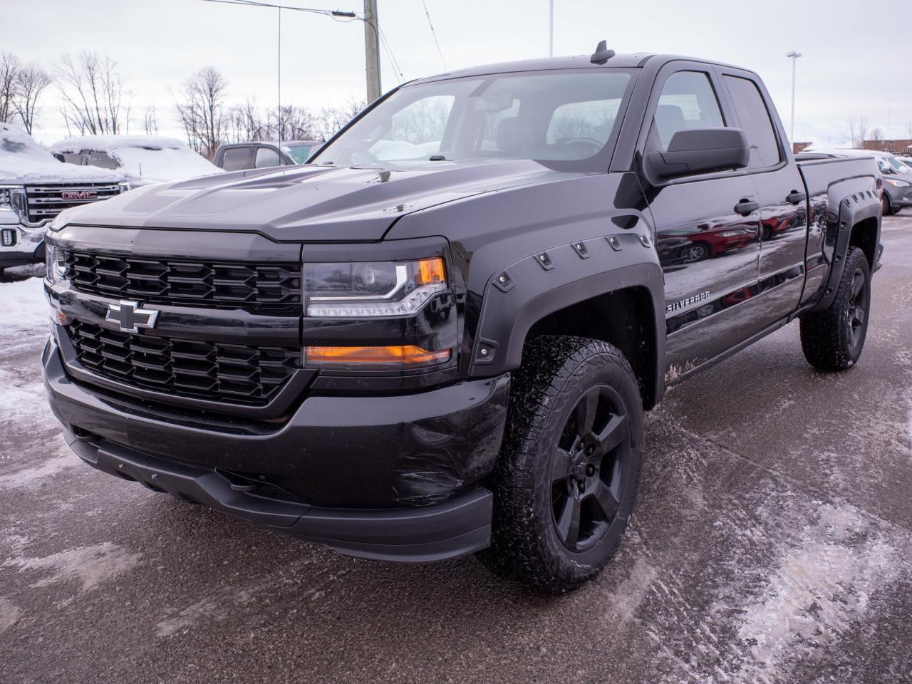 2018 Chevrolet Silverado 1500 Custom - Chrome Wheels Tow Hooks Photo
