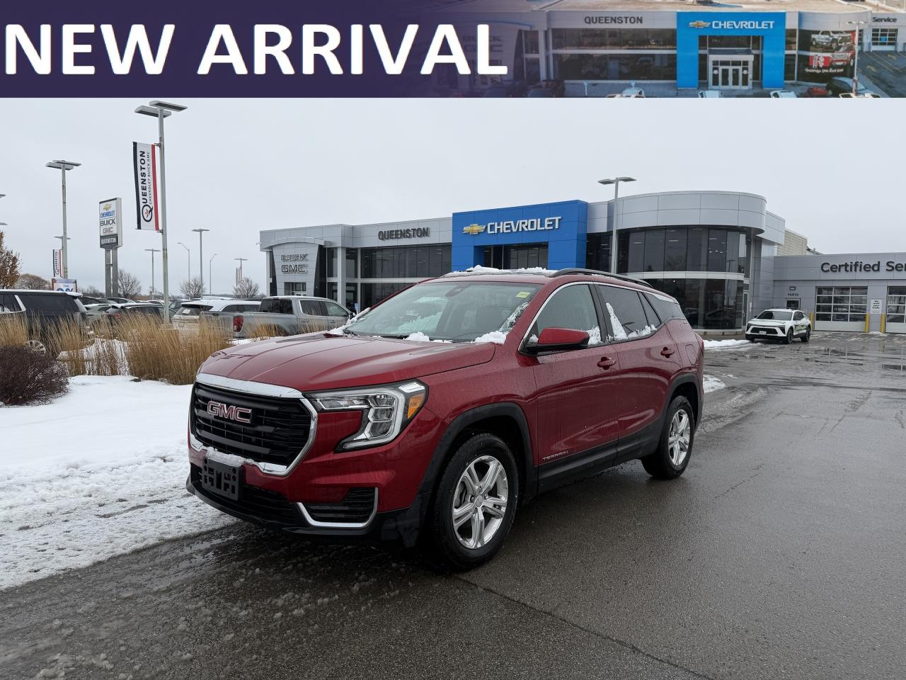 2022 GMC Terrain SLE AWD   PANO ROOF   ONE OWNER   PUSH START Photo0