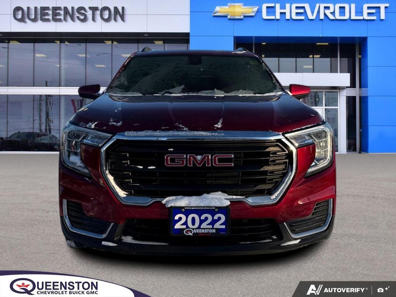 2022 GMC Terrain SLE AWD   PANO ROOF   ONE OWNER   PUSH START Photo