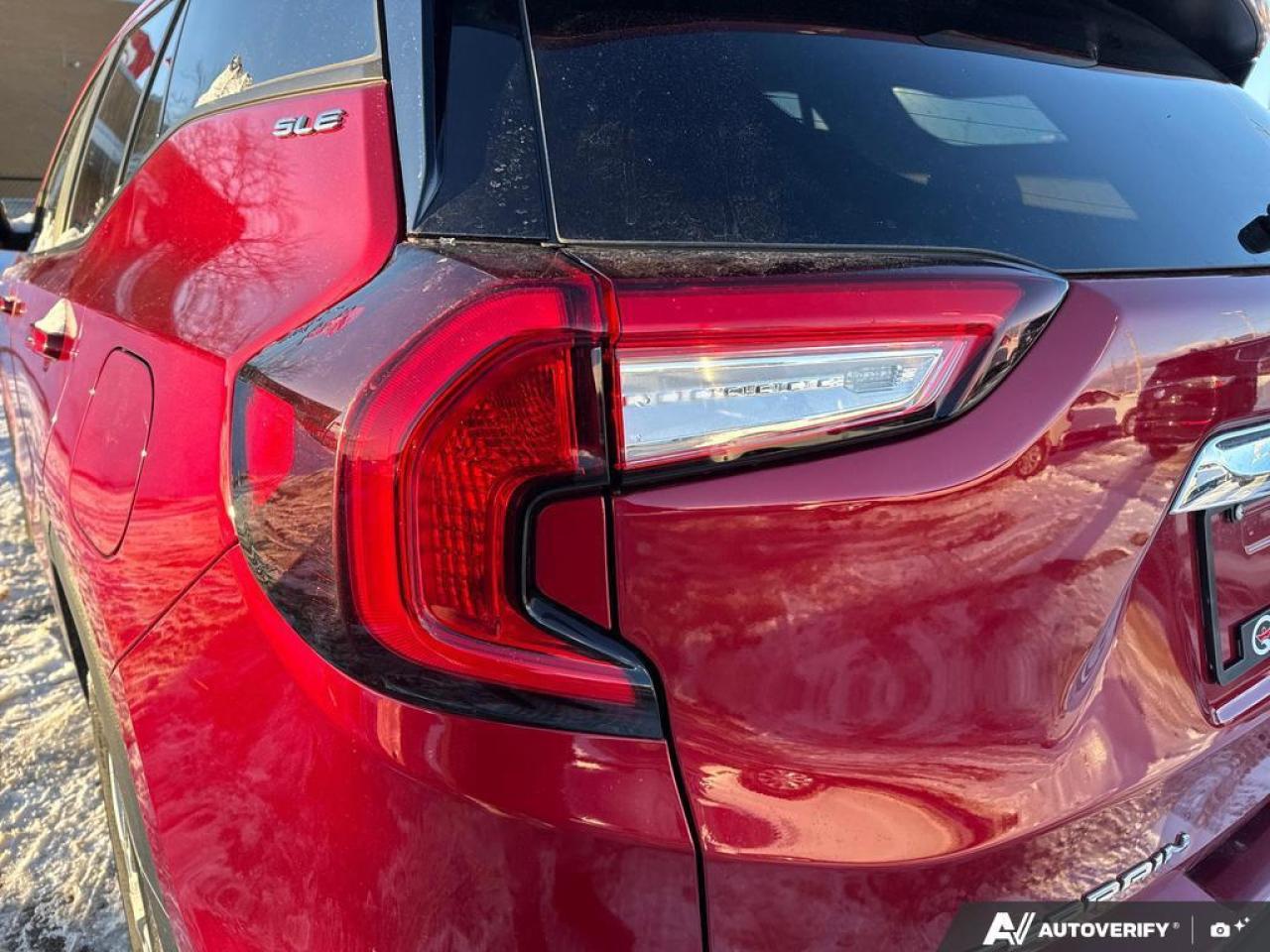 2022 GMC Terrain SLE AWD   PANO ROOF   ONE OWNER   PUSH START Photo