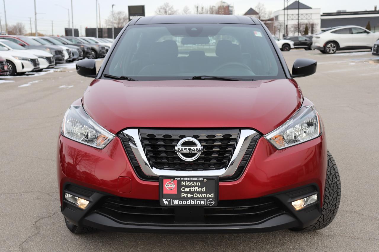 2020 Nissan Kicks SV 1 OWNER NO ACCIDENTS OFF LEASE SUPER LOW KMS!!! Photo