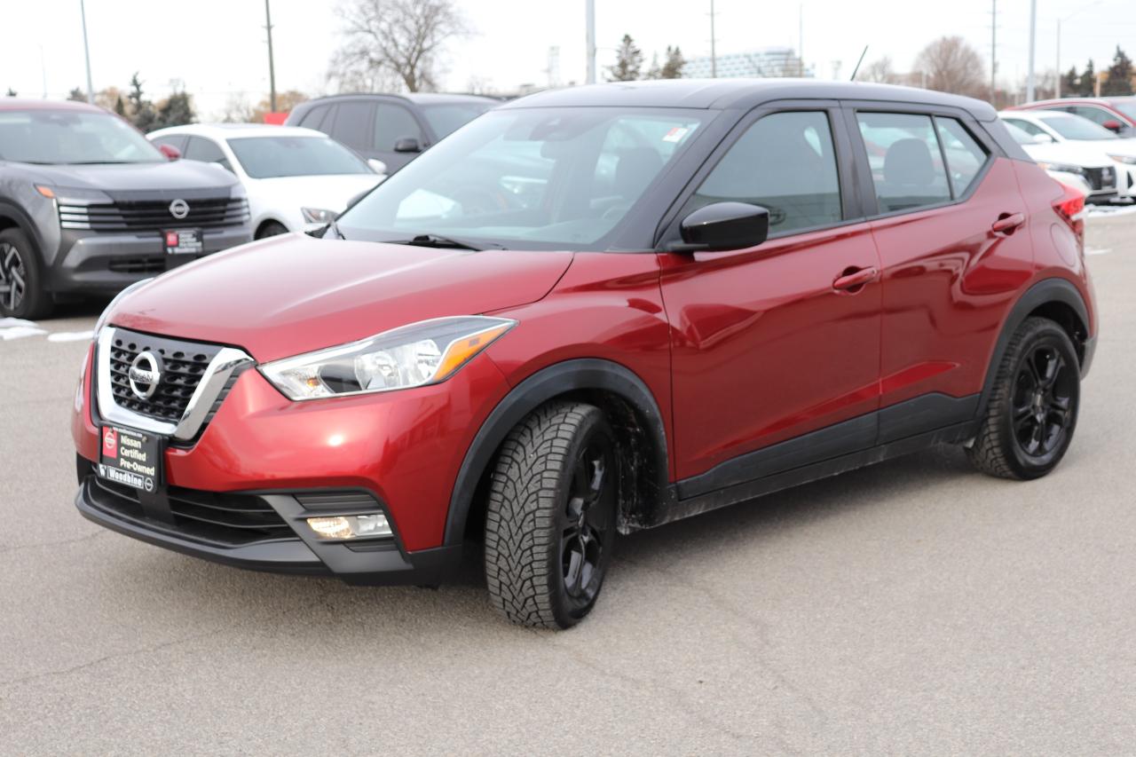 2020 Nissan Kicks SV 1 OWNER NO ACCIDENTS OFF LEASE SUPER LOW KMS!!! Photo