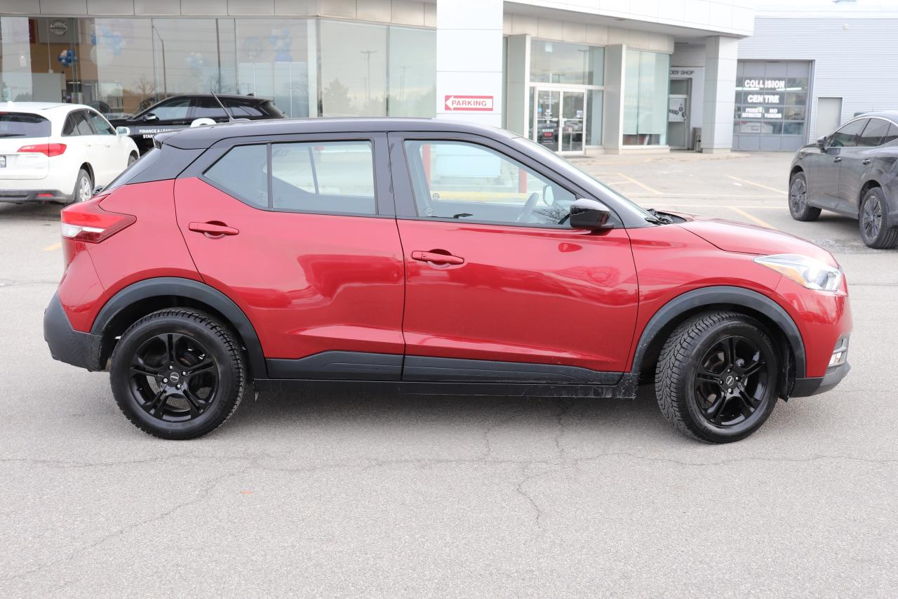 2020 Nissan Kicks SV 1 OWNER NO ACCIDENTS OFF LEASE SUPER LOW KMS!!! Photo