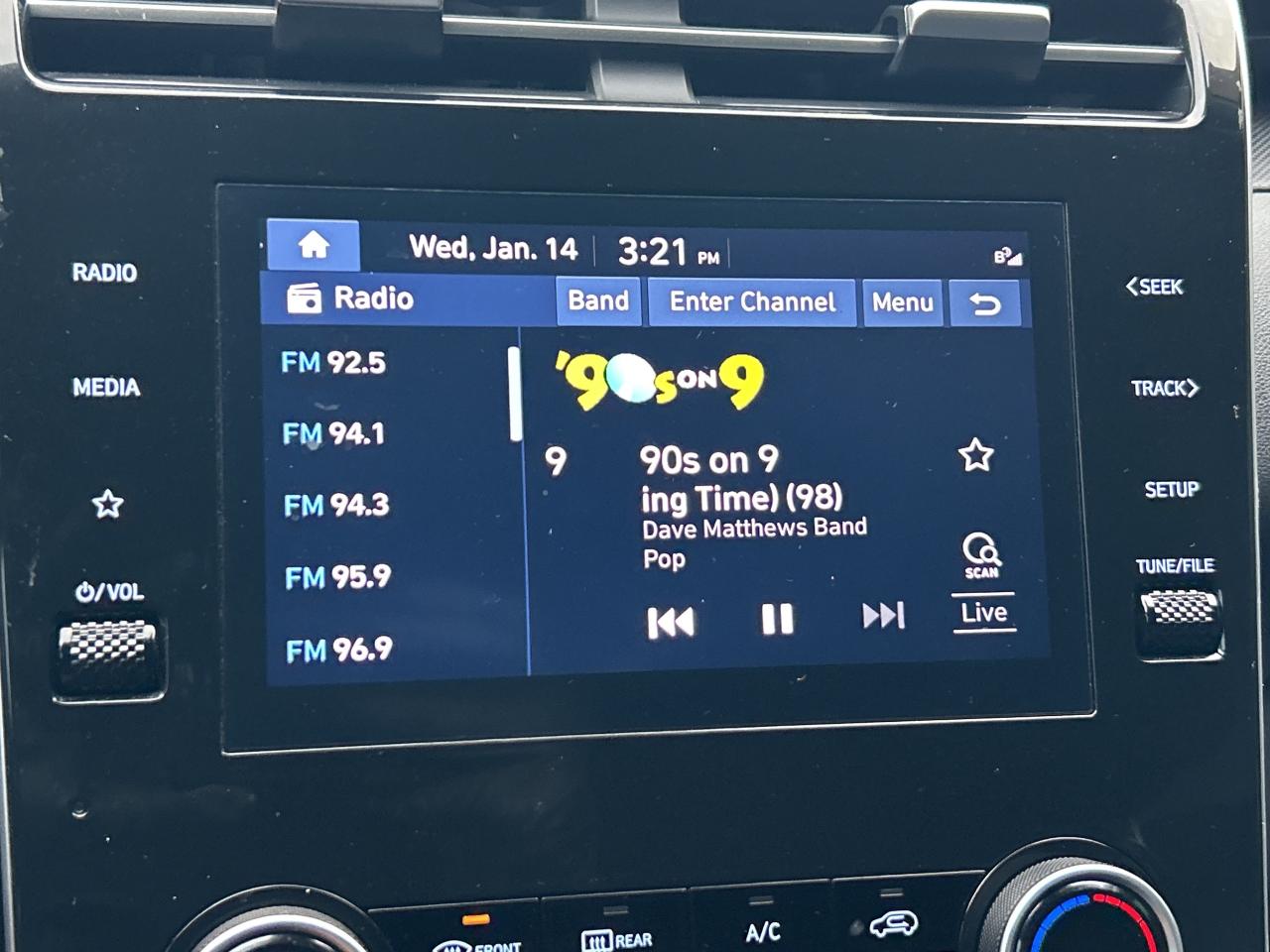 2022 Hyundai Tucson Preferred AWD   Starting from 4.49% OAC Photo