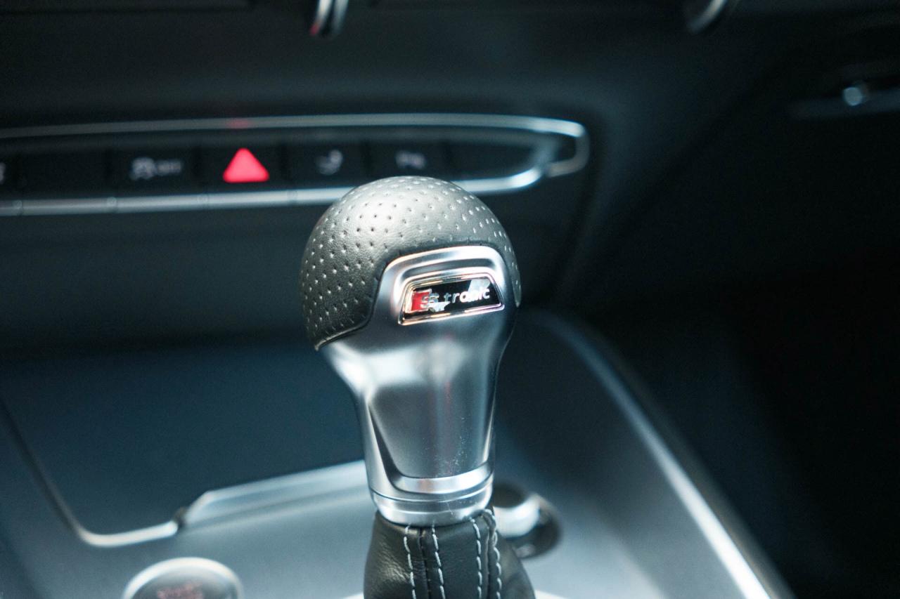 2018 Audi TT 2.0T Coupe quattro   S Line Photo