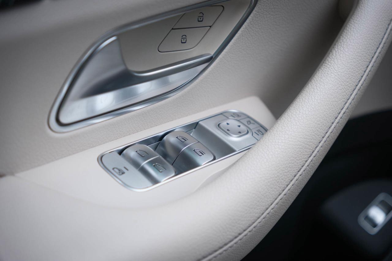 2020 Mercedes-Benz GLS-Class GLS450 4MATIC   AMG   Intelligent Drive Photo