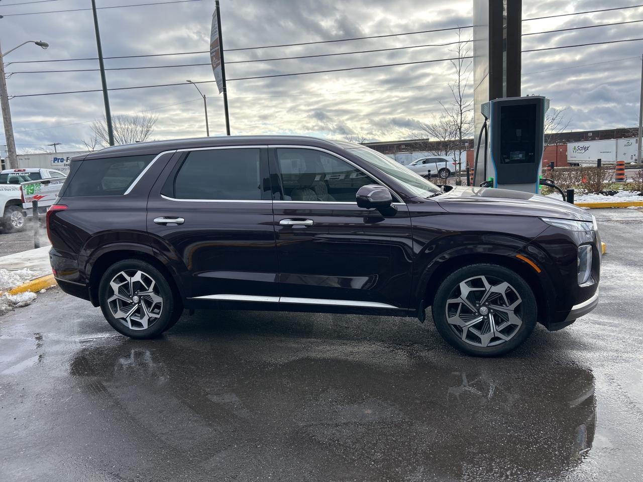 2022 Hyundai PALISADE Ultimate Calligraphy AWD   Starting from 5.29% OAC Photo