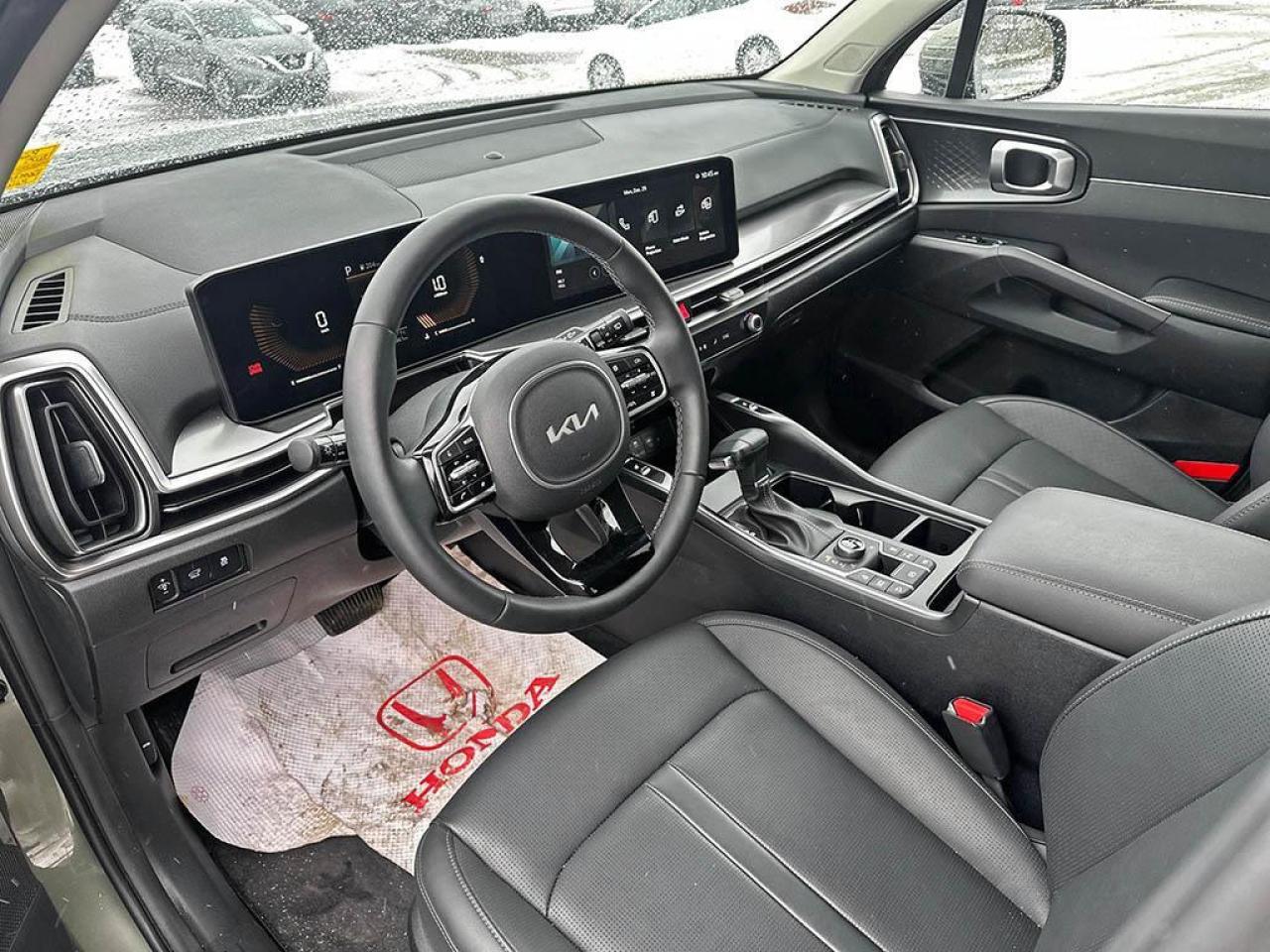 2025 Kia Sorento EX Photo