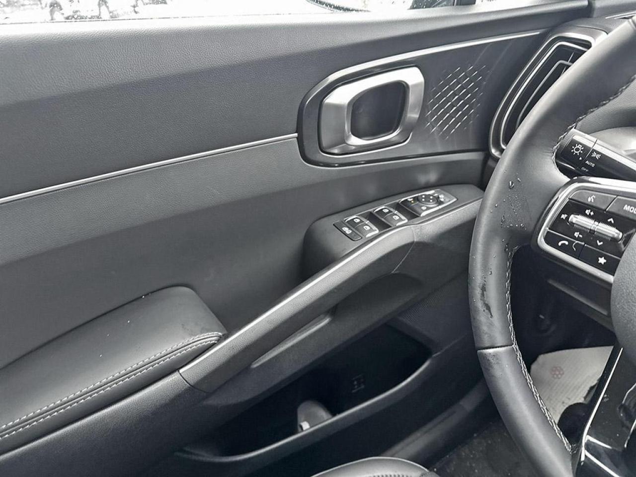 2025 Kia Sorento EX Photo