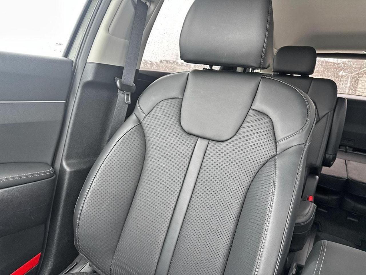 2025 Kia Sorento EX Photo