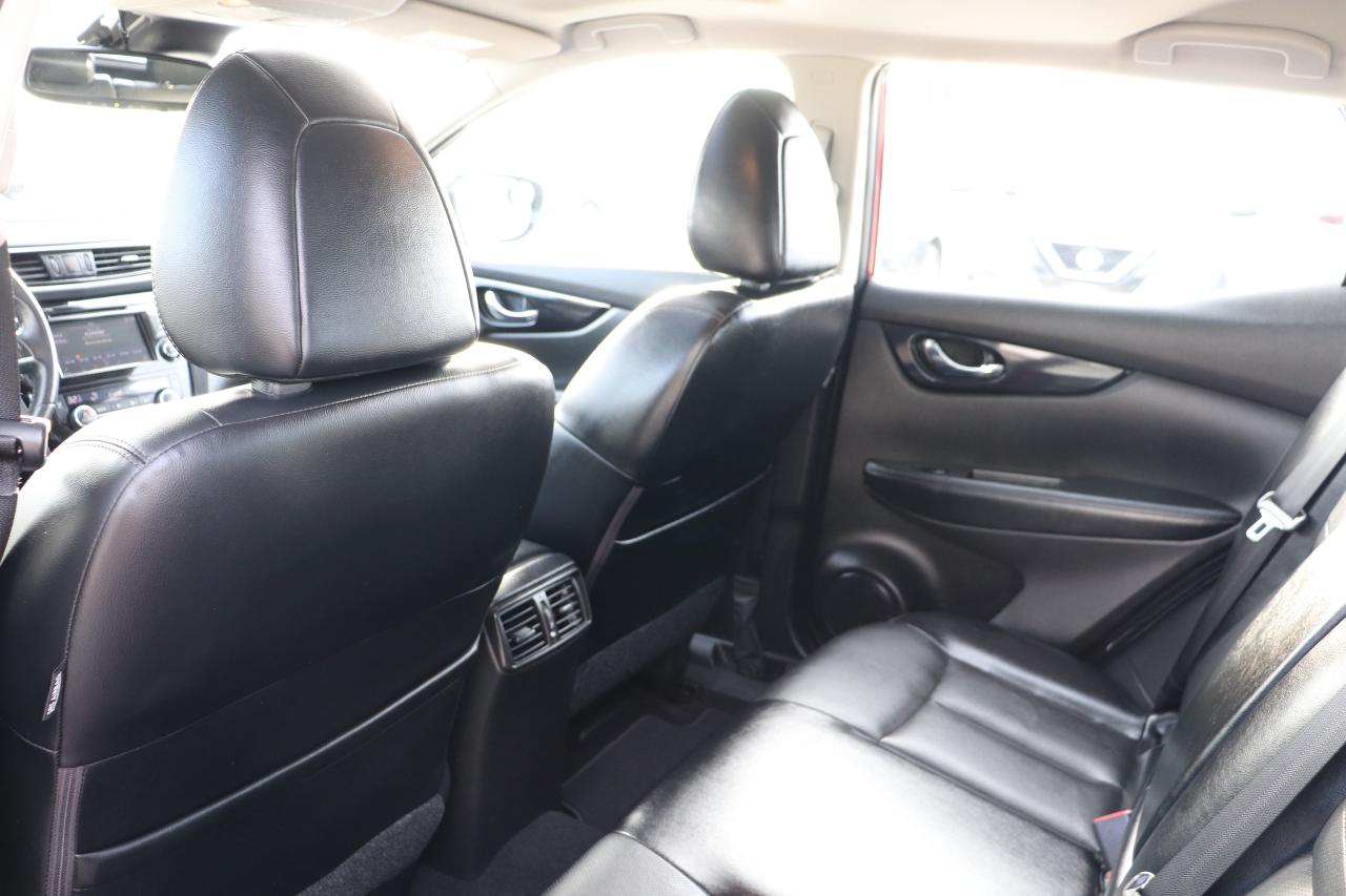 2019 Nissan Qashqai SL AWD SUPER LOW KMS REMOTE START BLND SPT HTD STS Photo