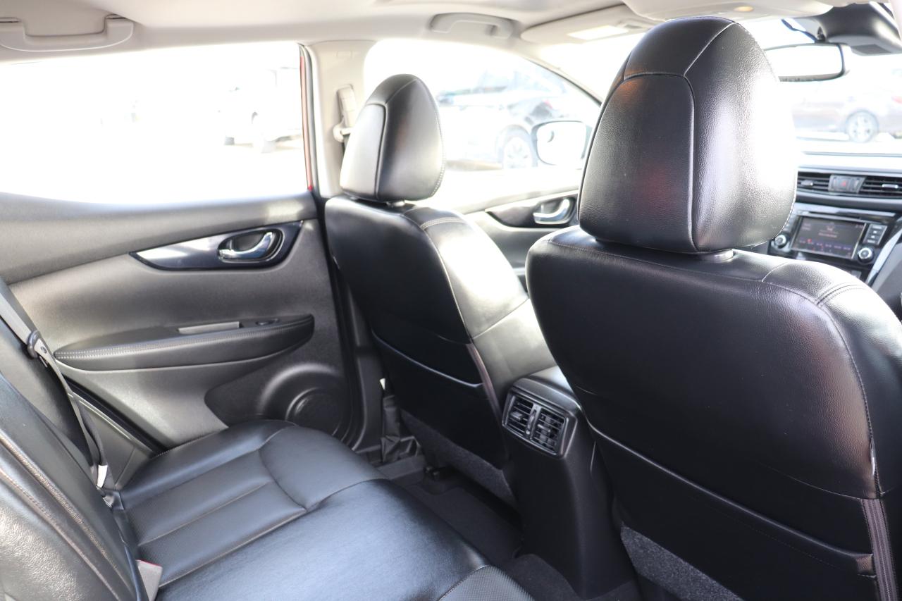 2019 Nissan Qashqai SL AWD SUPER LOW KMS REMOTE START BLND SPT HTD STS Photo