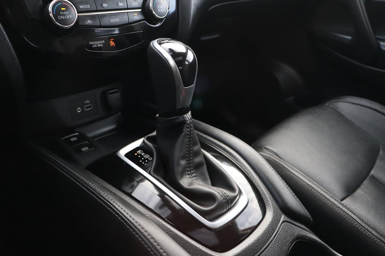 2019 Nissan Qashqai SL AWD SUPER LOW KMS REMOTE START BLND SPT HTD STS Photo