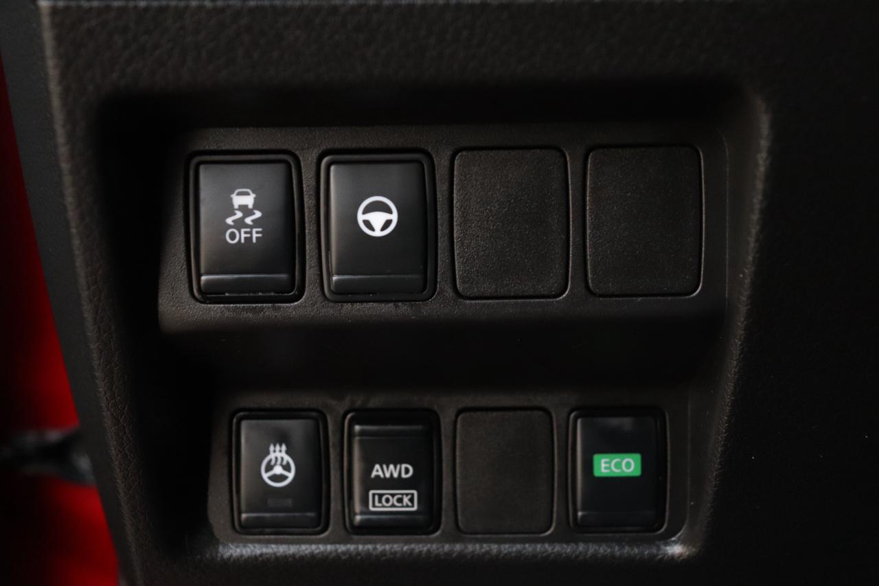 2019 Nissan Qashqai SL AWD SUPER LOW KMS REMOTE START BLND SPT HTD STS Photo