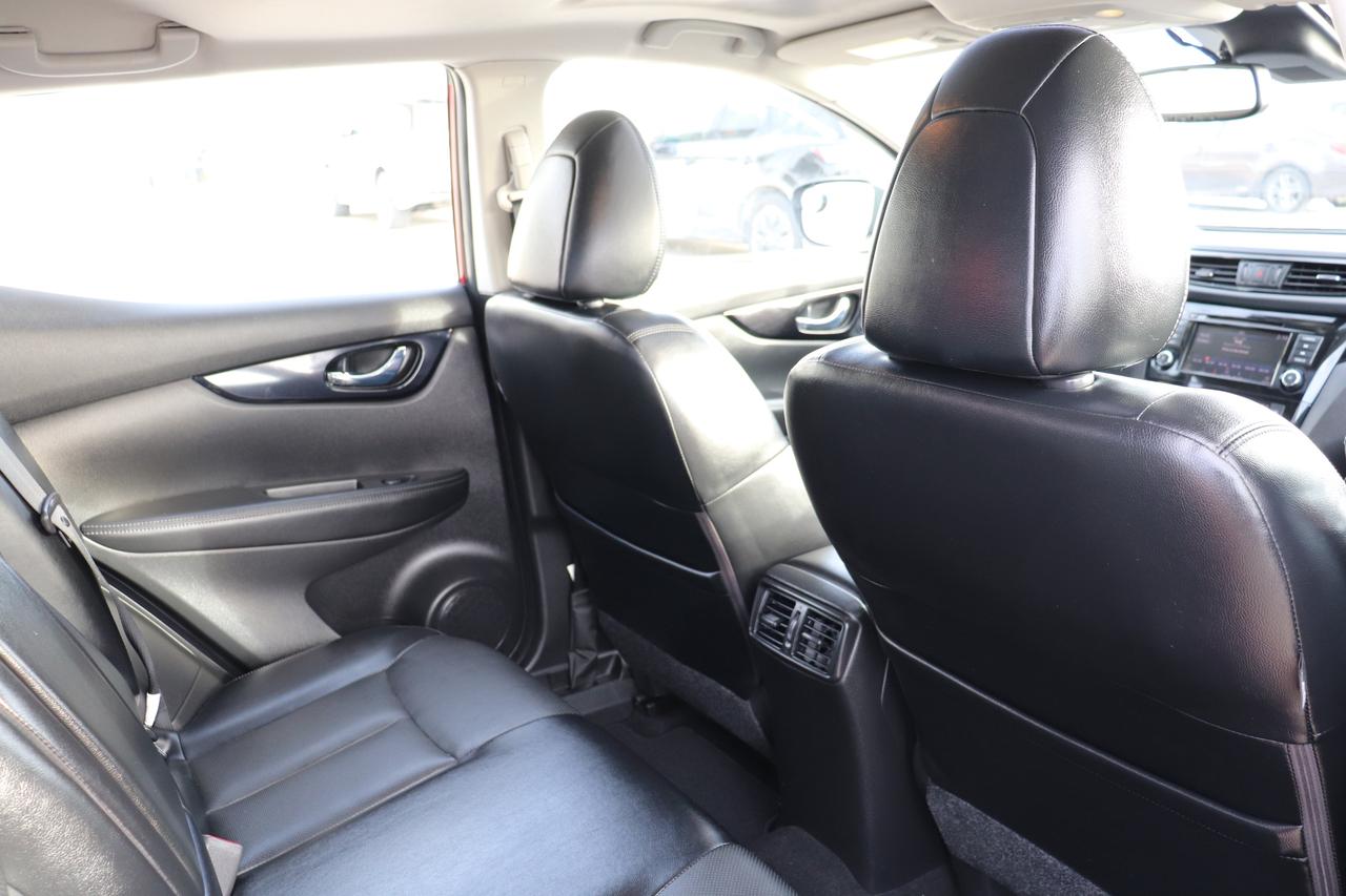 2019 Nissan Qashqai SL AWD SUPER LOW KMS REMOTE START BLND SPT HTD STS Photo