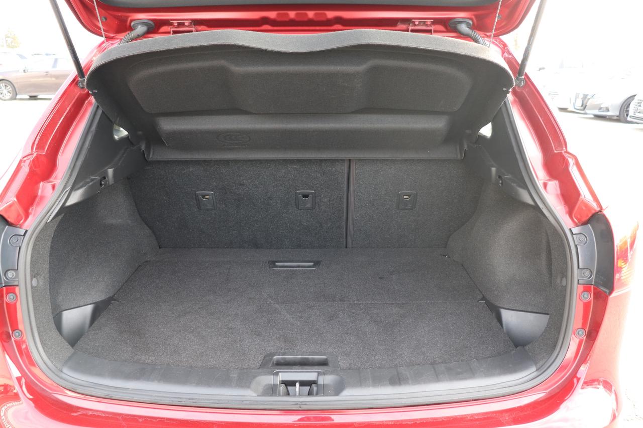 2019 Nissan Qashqai SL AWD SUPER LOW KMS REMOTE START BLND SPT HTD STS Photo