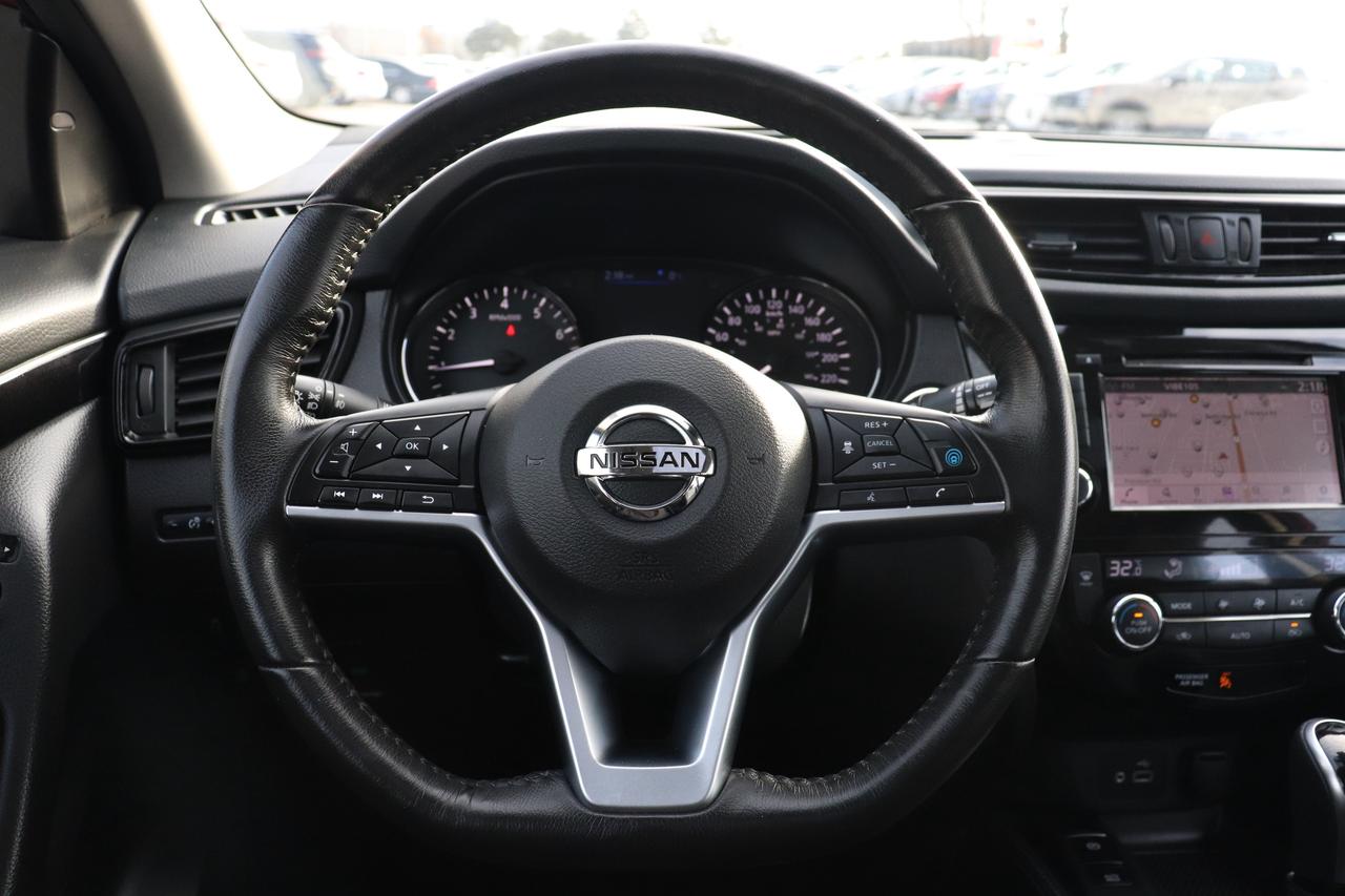 2019 Nissan Qashqai SL AWD SUPER LOW KMS REMOTE START BLND SPT HTD STS Photo