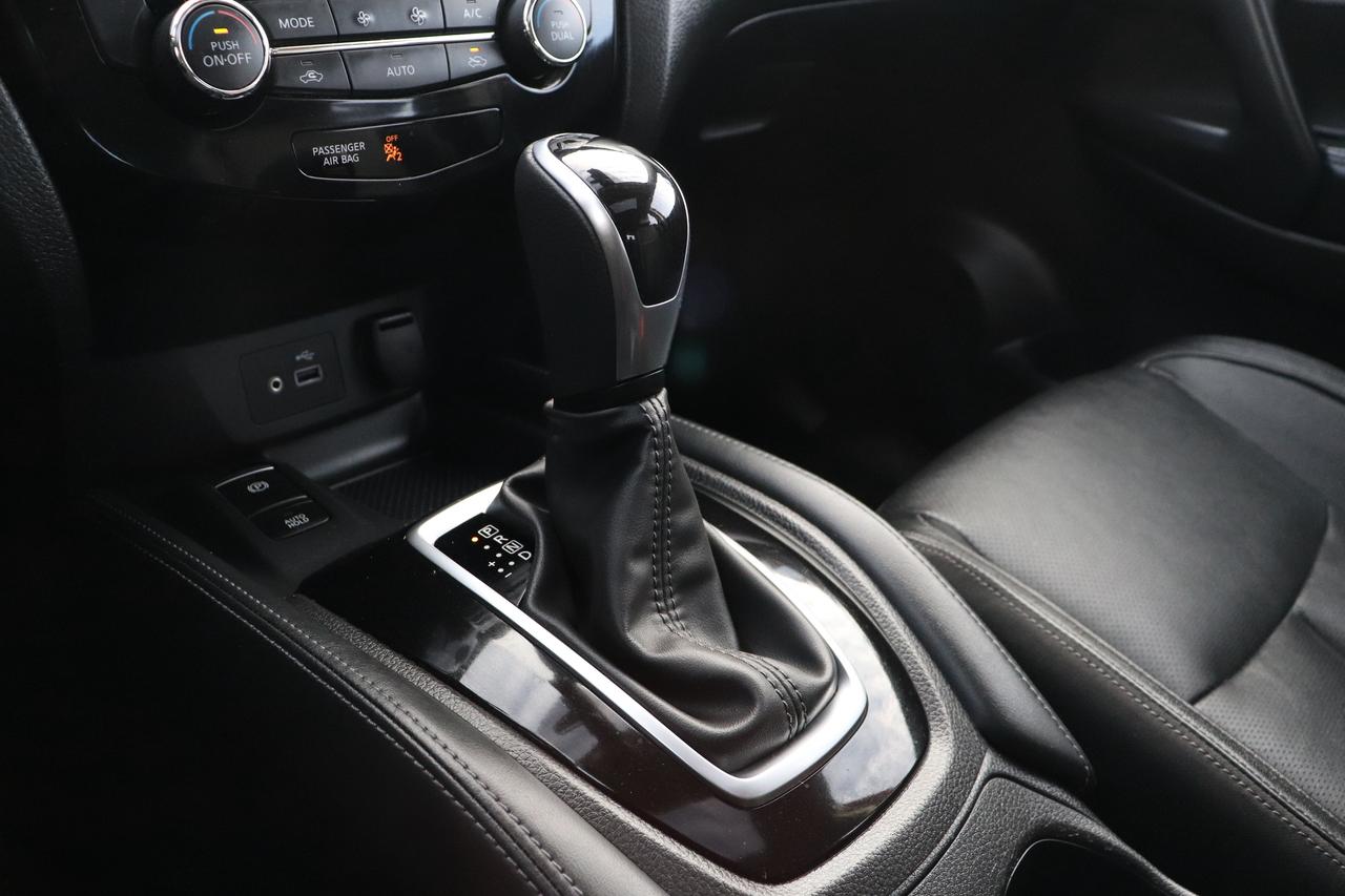 2019 Nissan Qashqai SL AWD SUPER LOW KMS REMOTE START BLND SPT HTD STS Photo