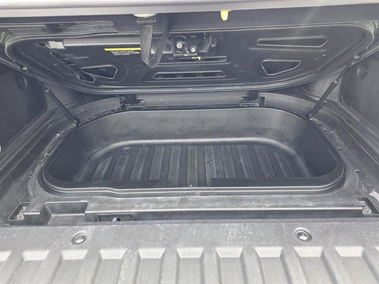 2025 Hyundai Santa Cruz XRT AWD Photo