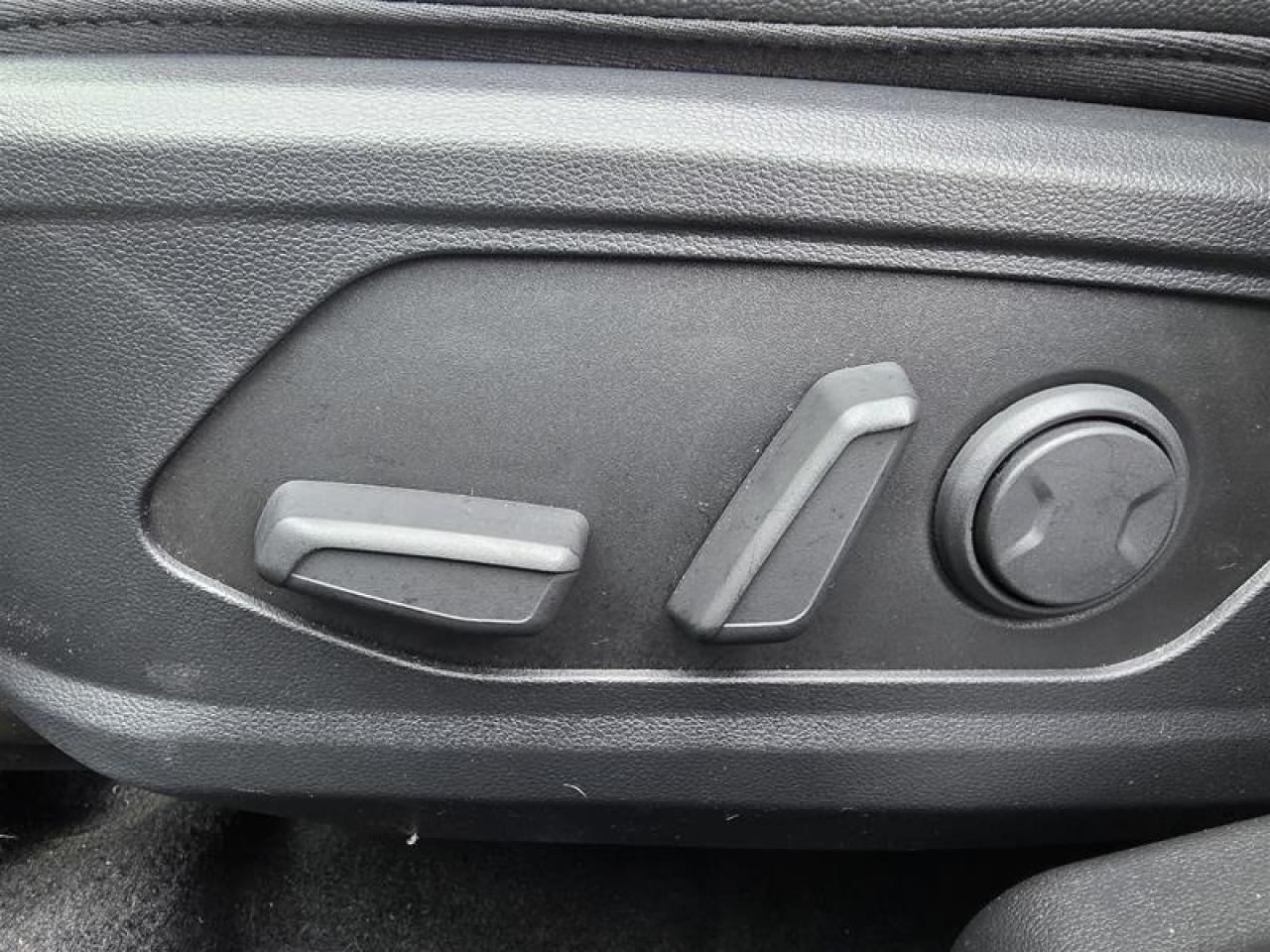 2025 Hyundai Santa Cruz XRT AWD Photo