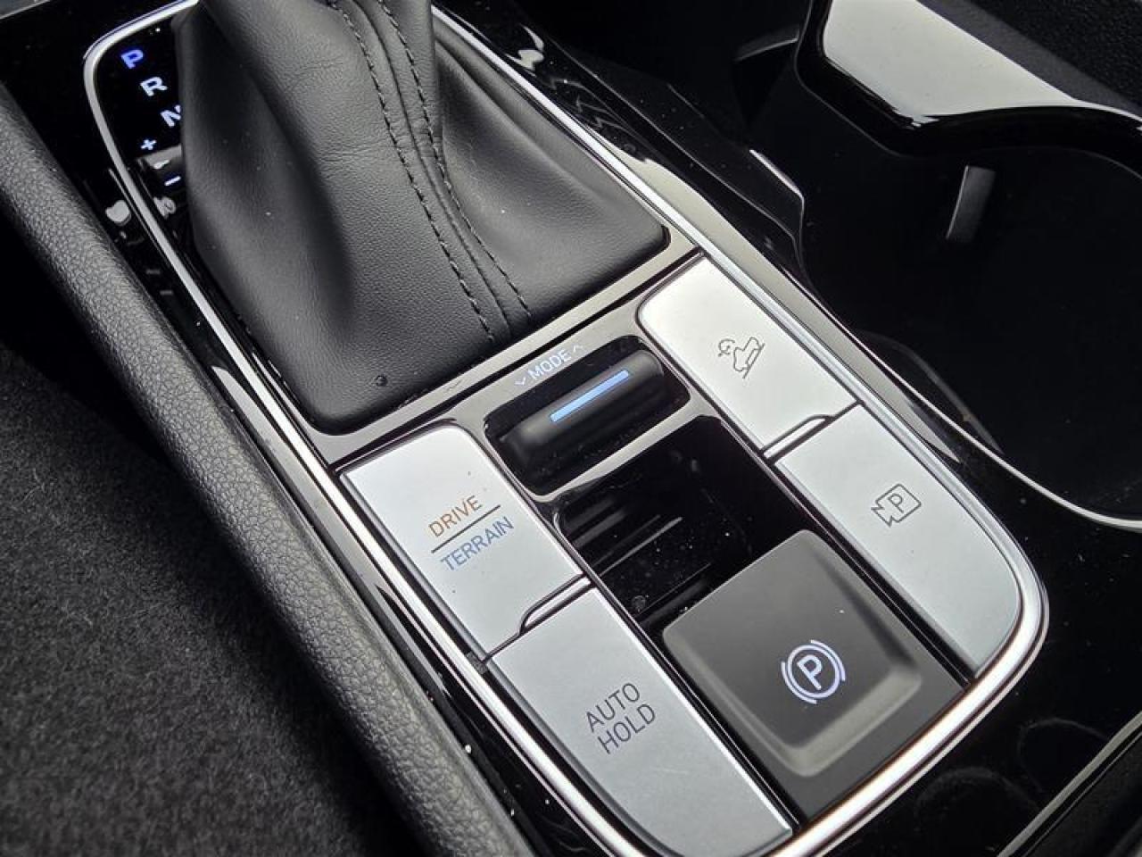 2025 Hyundai Santa Cruz XRT AWD Photo