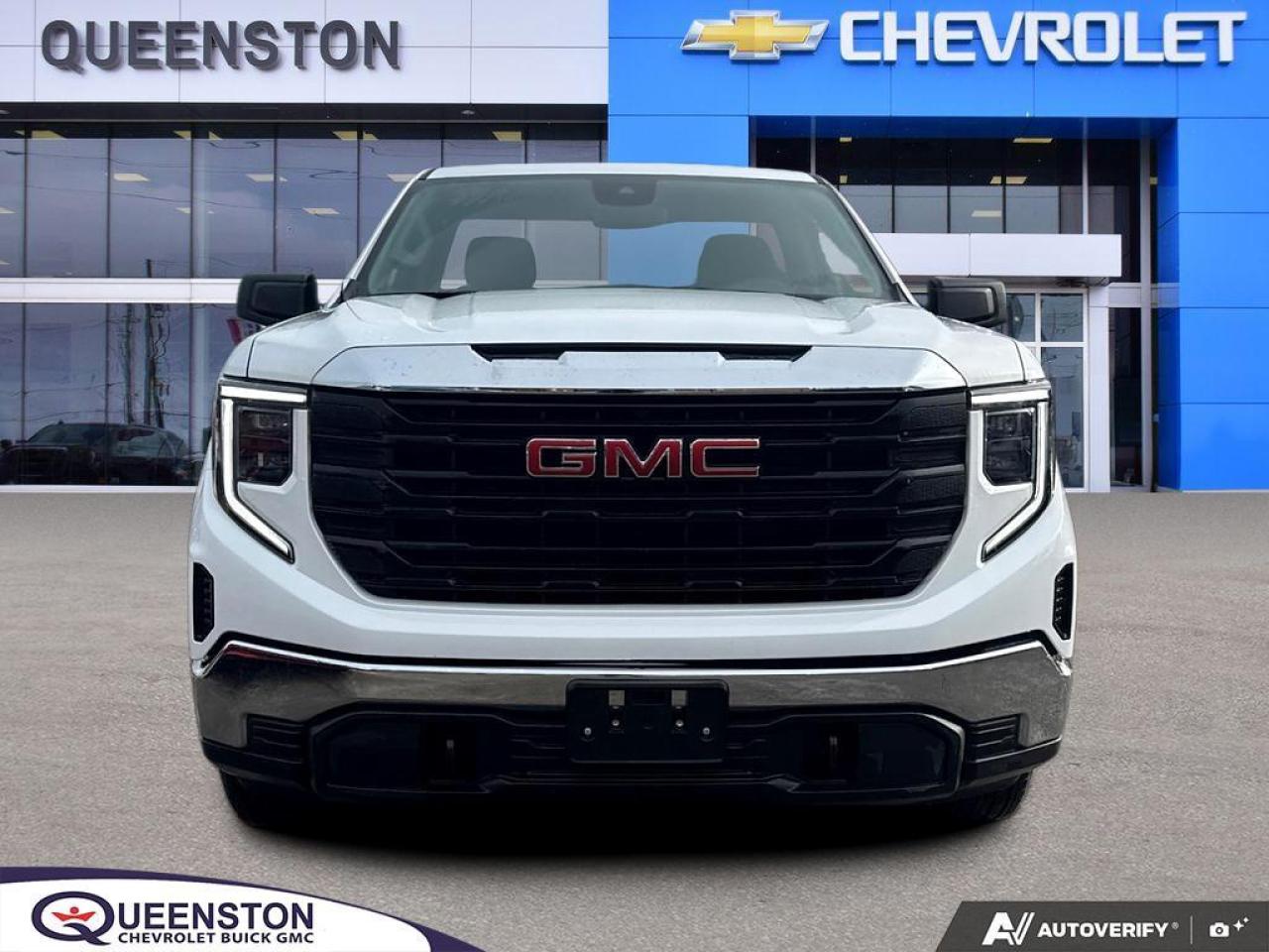 2023 GMC Sierra 1500 Pro   4X4   LONG BOX   LOW KM   5.3L V8 Photo