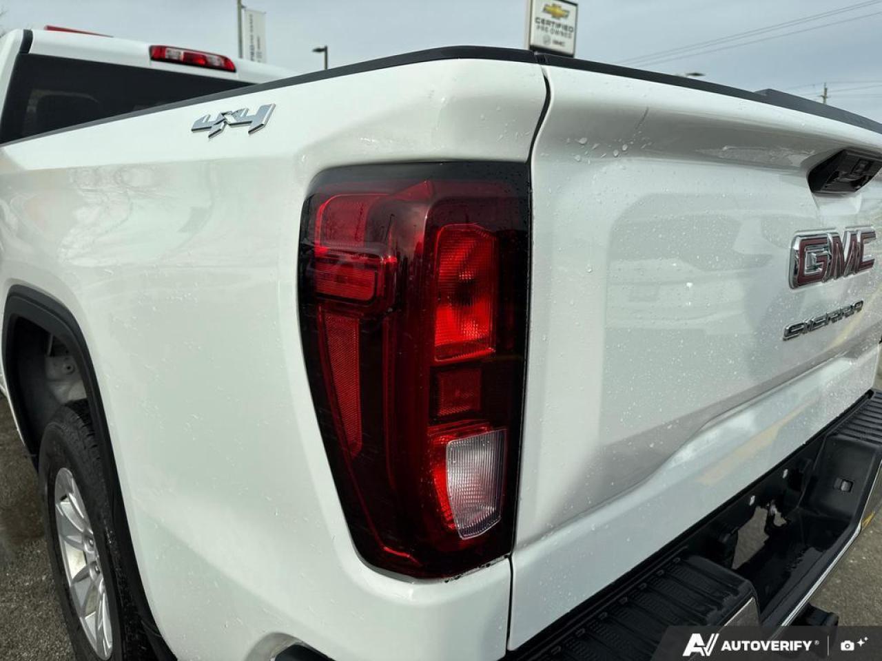 2023 GMC Sierra 1500 Pro   4X4   LONG BOX   LOW KM   5.3L V8 Photo