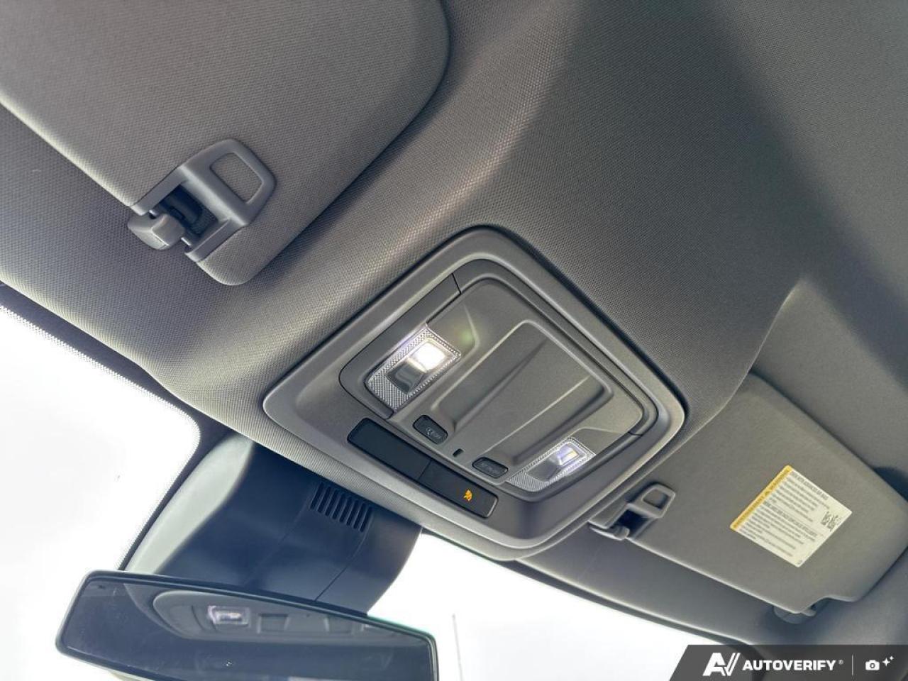 2023 GMC Sierra 1500 Pro   4X4   LONG BOX   LOW KM   5.3L V8 Photo