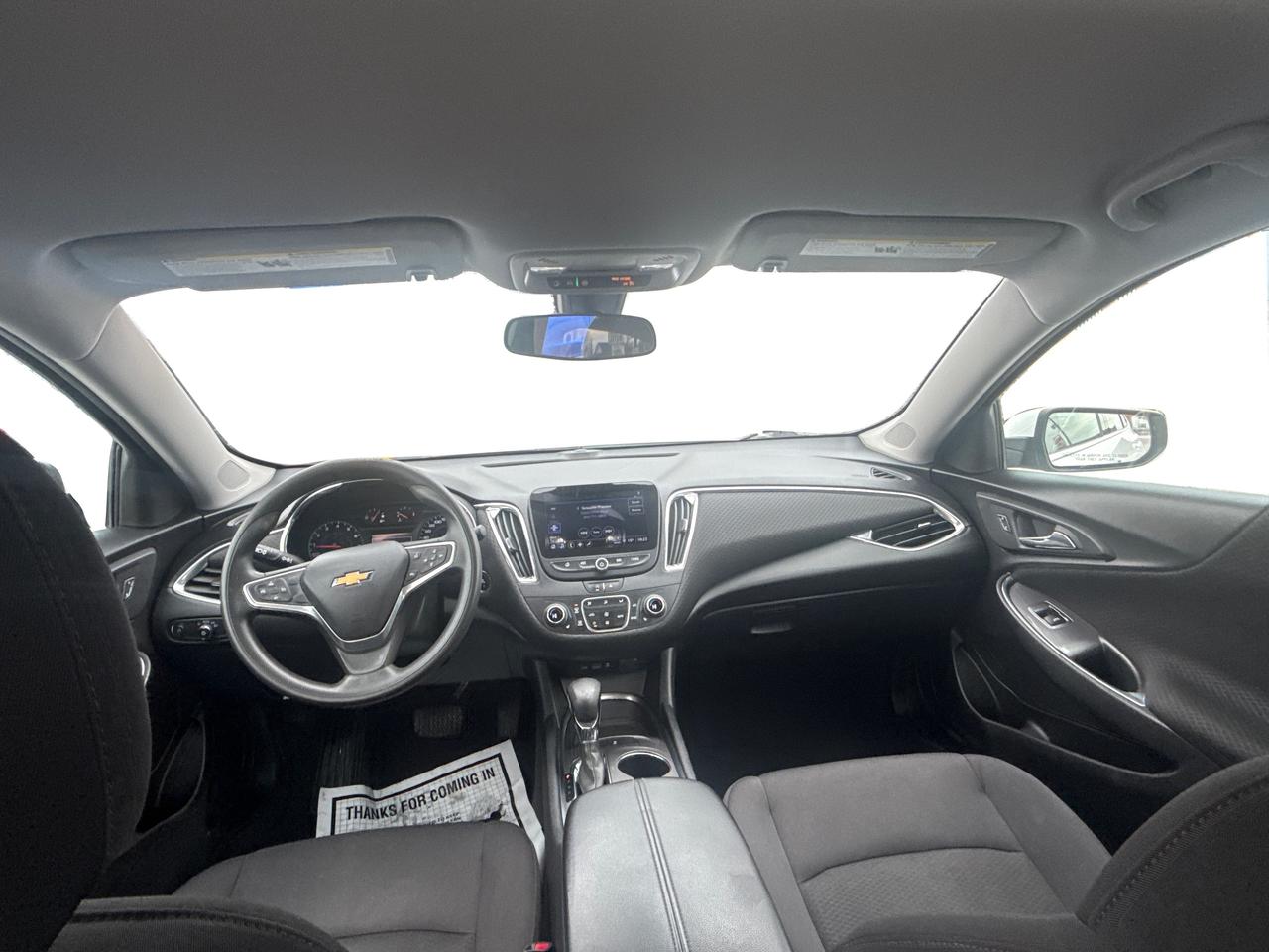 2021 Chevrolet Malibu HEATED SEATS REAR CAM MINT! WE FINANCE ALL CREDIT! Photo