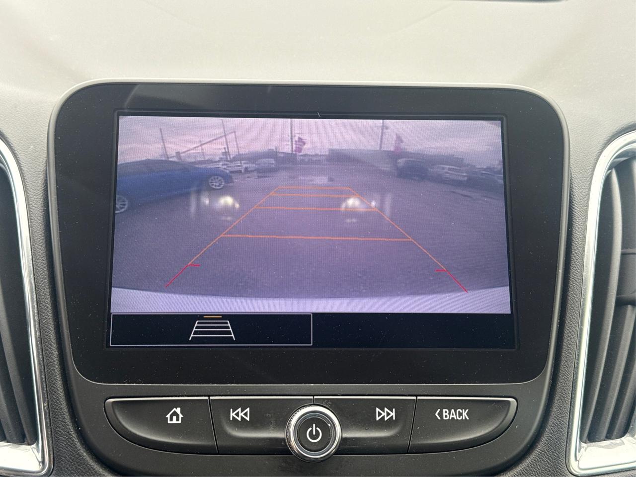 2021 Chevrolet Malibu HEATED SEATS REAR CAM MINT! WE FINANCE ALL CREDIT! Photo