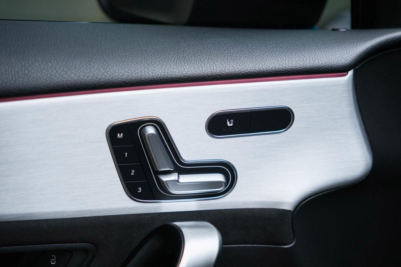 2022 Mercedes-Benz A-Class A 35 4MATIC   AMG Aero Photo