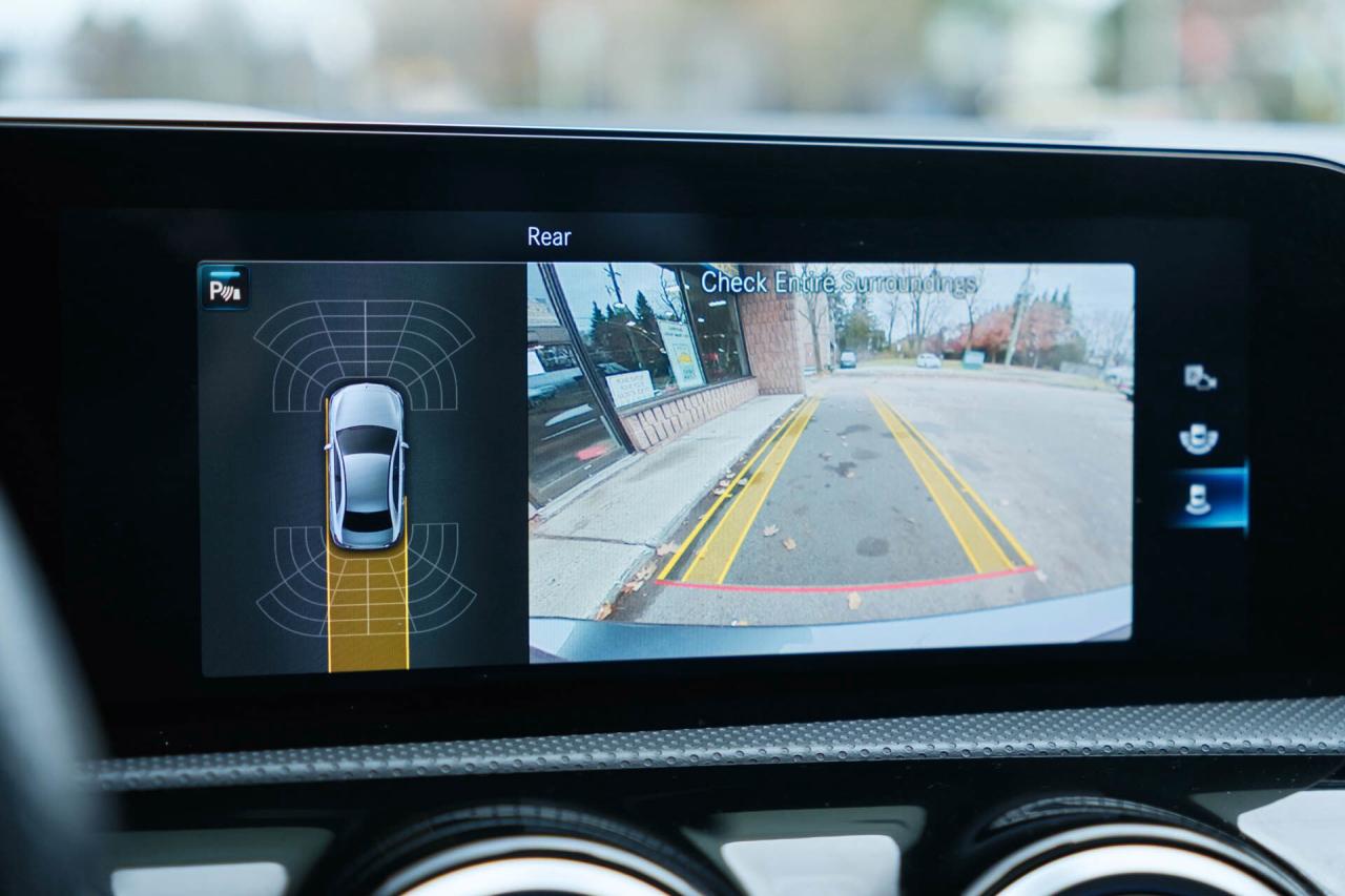 2022 Mercedes-Benz A-Class A 35 4MATIC   AMG Aero Photo