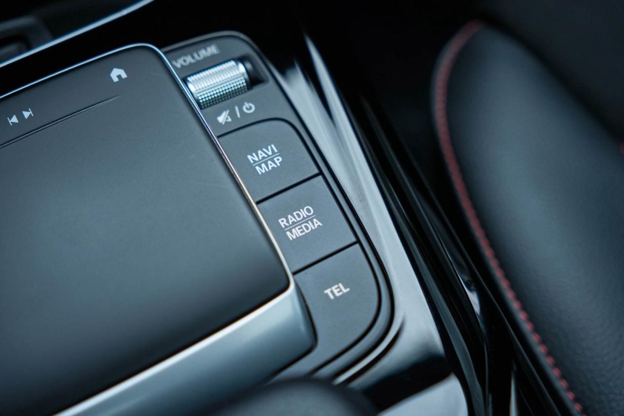 2022 Mercedes-Benz A-Class A 35 4MATIC   AMG Aero Photo