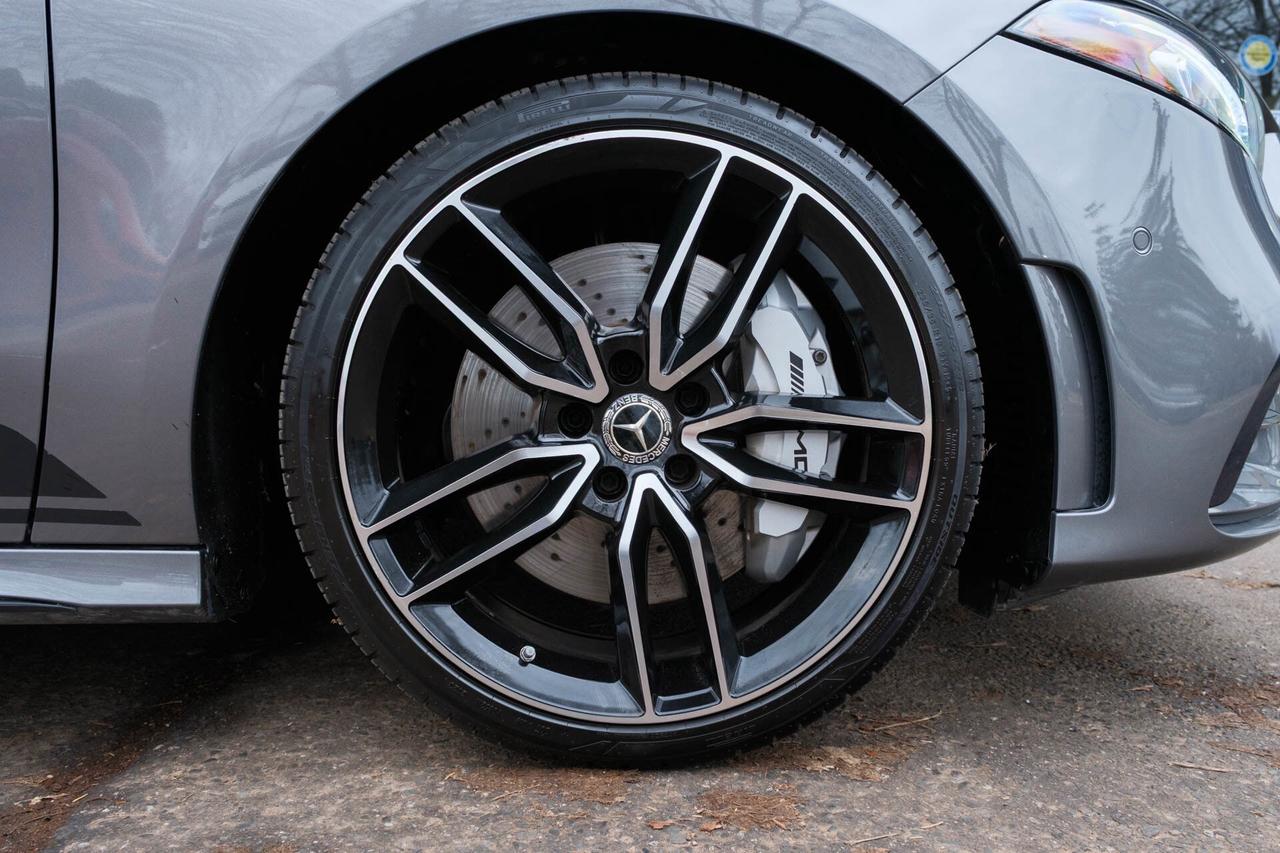 2022 Mercedes-Benz A-Class A 35 4MATIC   AMG Aero Photo