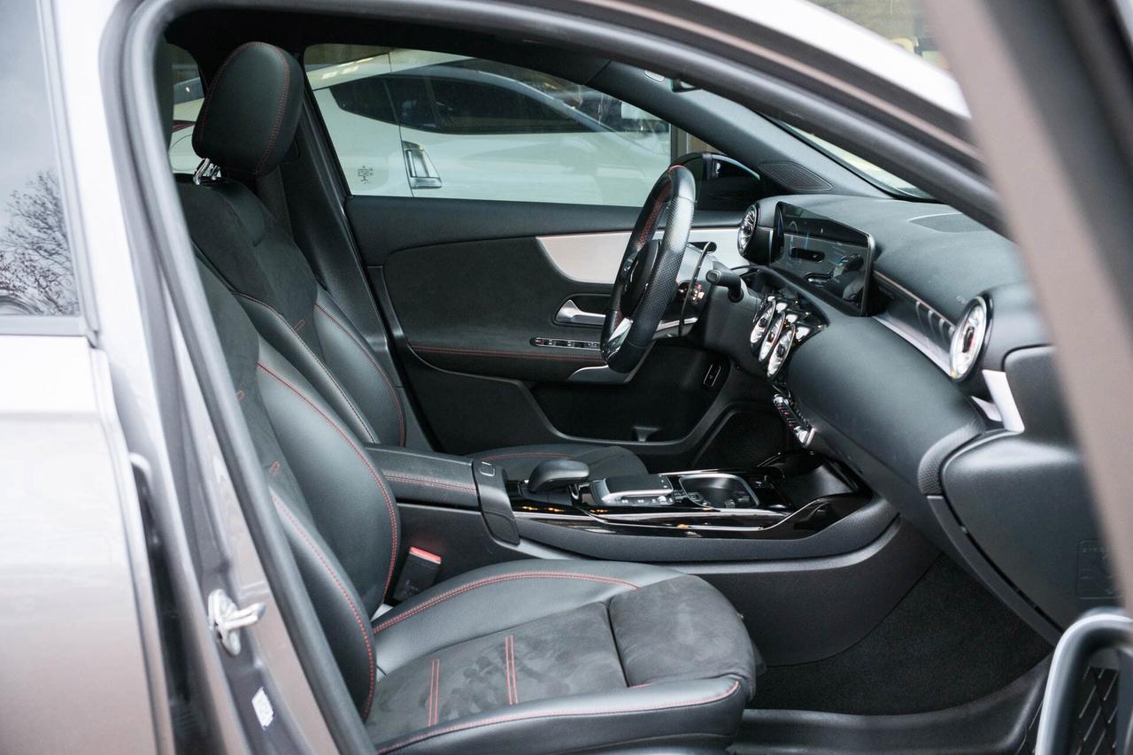 2022 Mercedes-Benz A-Class A 35 4MATIC   AMG Aero Photo