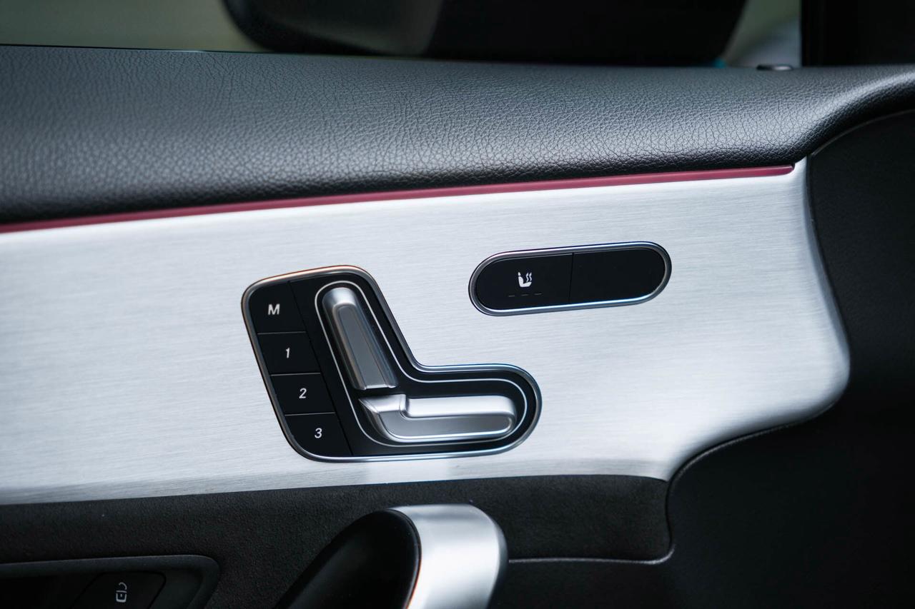 2022 Mercedes-Benz A-Class A 35 4MATIC   AMG Aero Photo