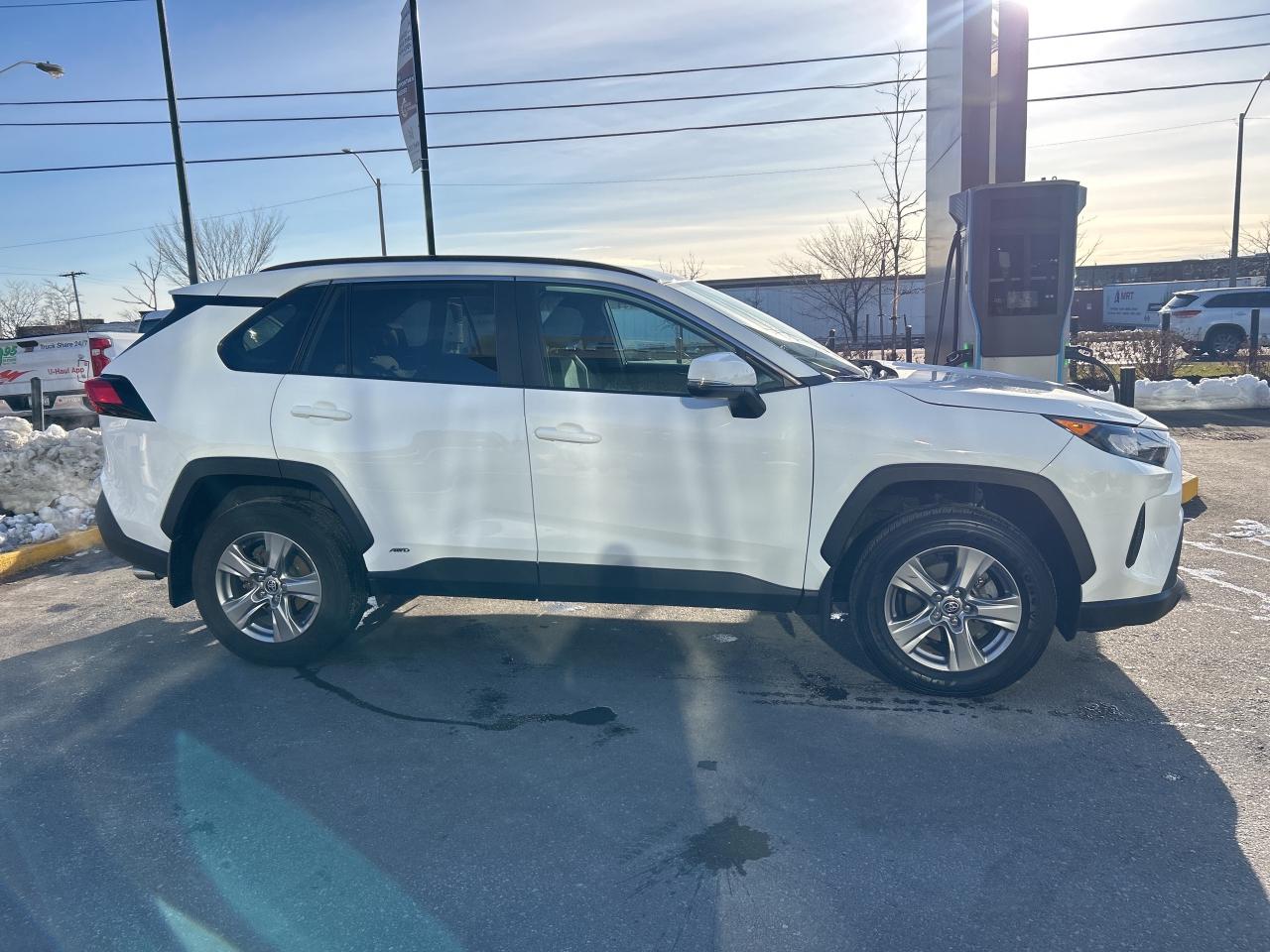 2024 Toyota RAV4 Hybrid LE AWD   Clean Carfax Photo