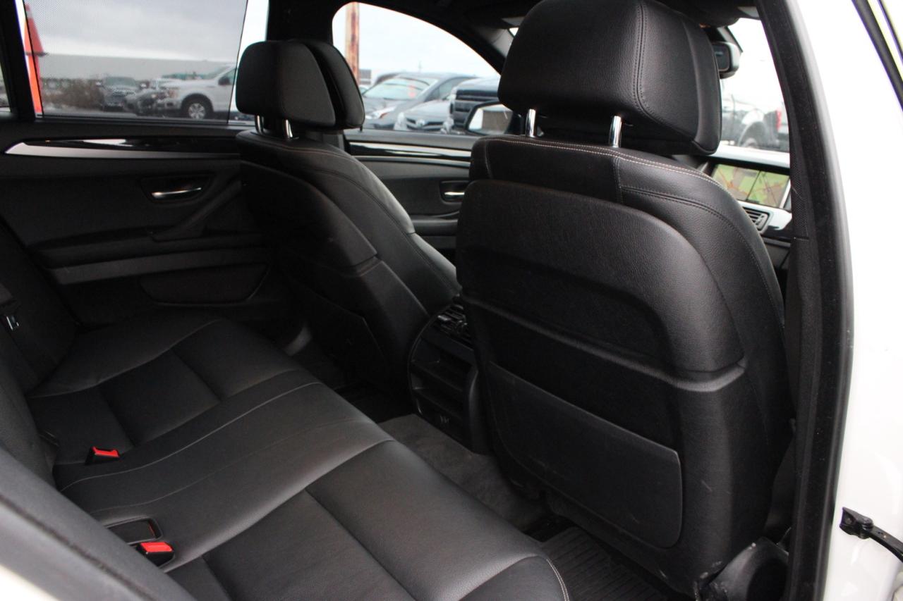 2016 BMW 5 Series 535i xDrive M Package No Accident certified Photo