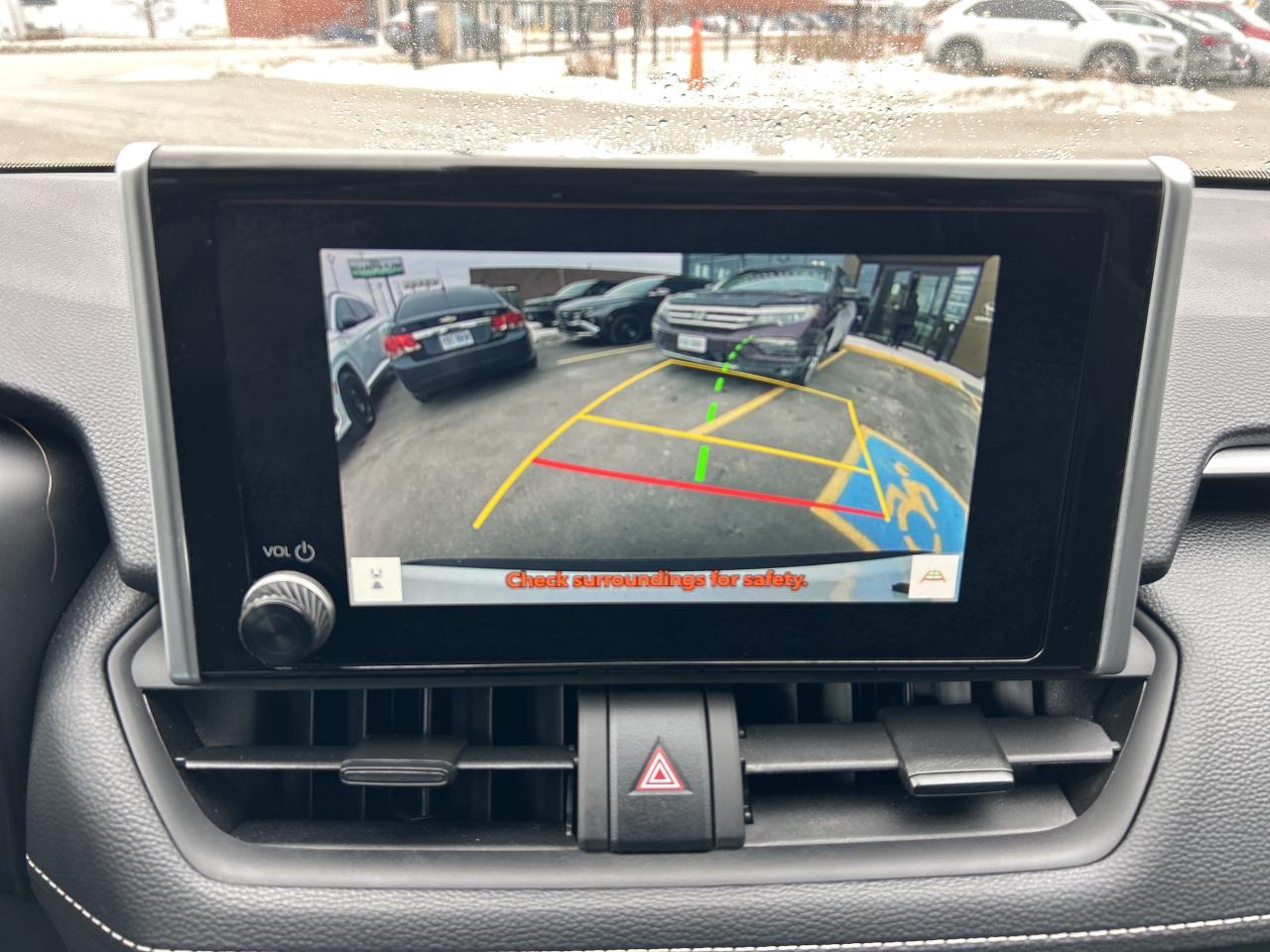 2025 Toyota RAV4 Hybrid LE AWD   CLEAN CARFAX   ONE OWNER Photo