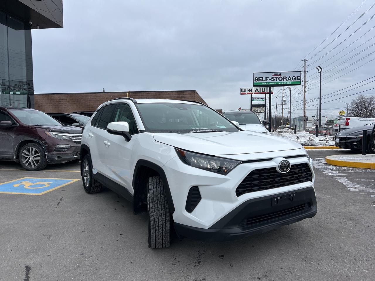 2025 Toyota RAV4 Hybrid LE AWD   CLEAN CARFAX   ONE OWNER Photo