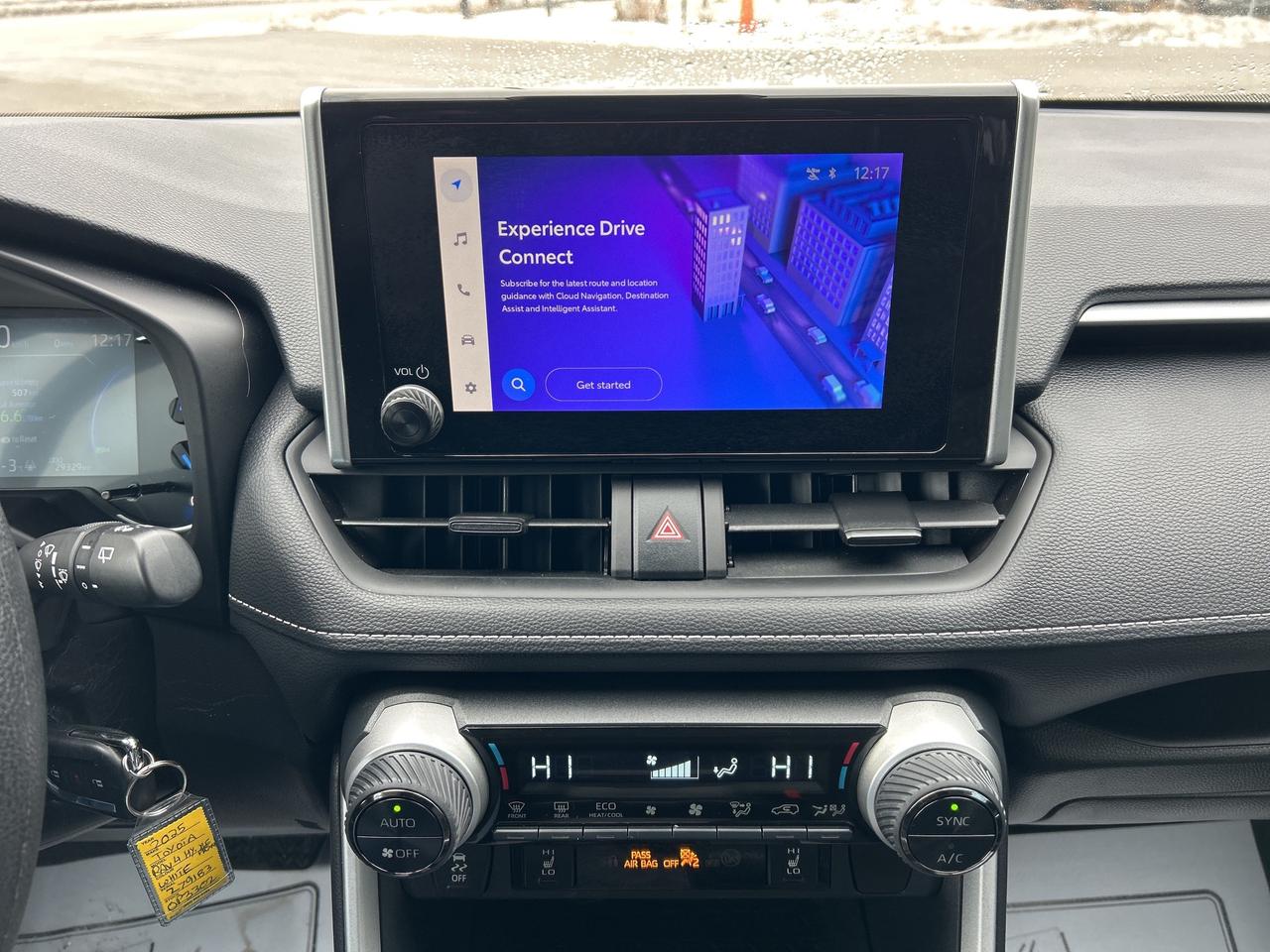 2025 Toyota RAV4 Hybrid LE AWD   CLEAN CARFAX   ONE OWNER Photo