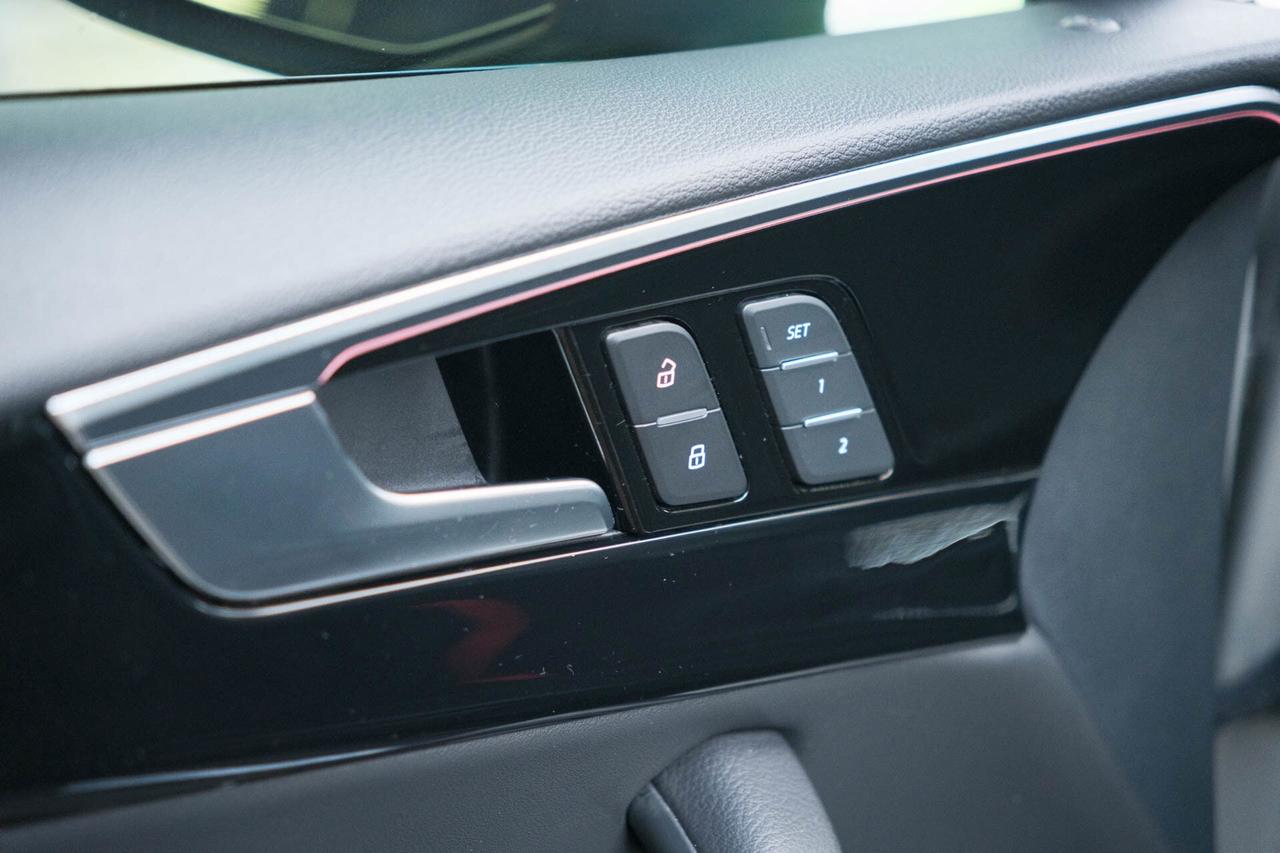 2022 Audi A5 Progressiv S Line Sportback   S Line   Black Editi Photo