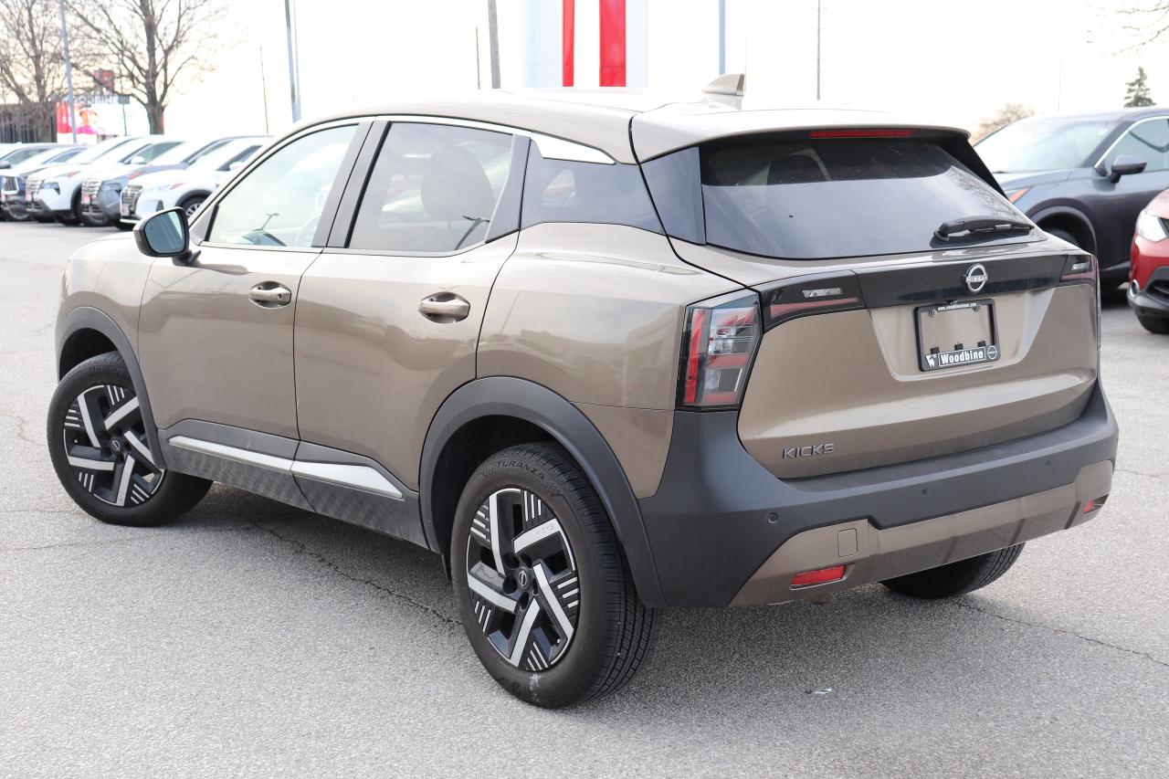 2025 Nissan Kicks SV FWD Photo