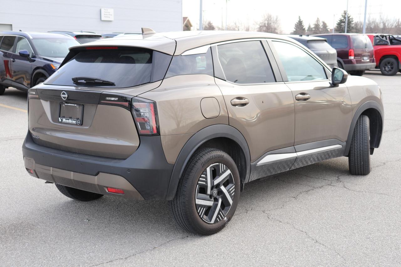 2025 Nissan Kicks SV FWD Photo