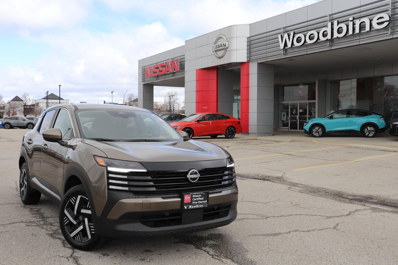 2025 Nissan Kicks SV 1 OWNER OFF LEASE NO ACCIDENTS CARPLAY HTD SEAT Photo0